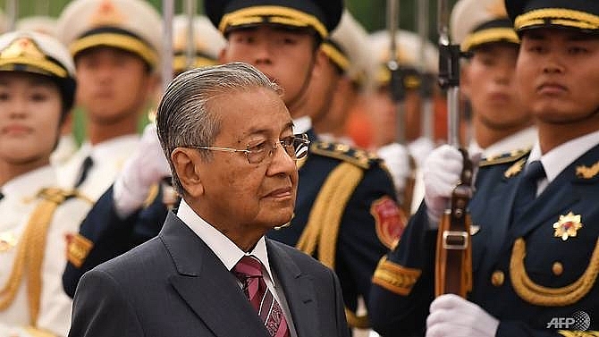 malaysia pm mahathir calls for chinas help with fiscal problems