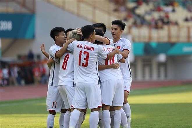 asiad 2018 vietnam beats japan topping group d