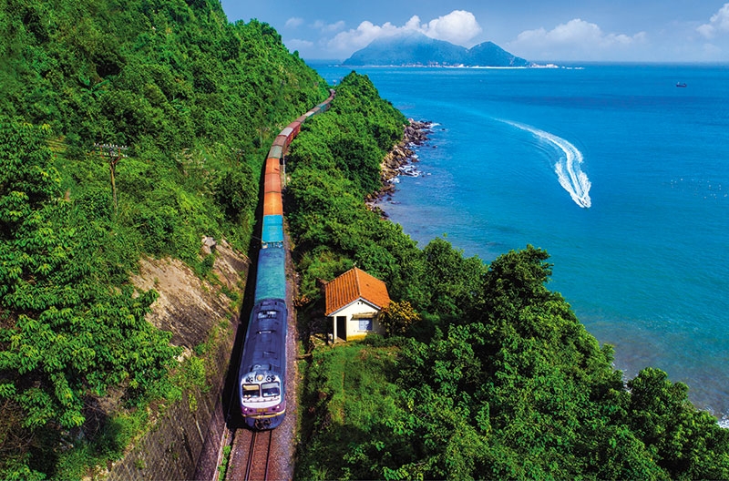 vietnam railways to dump its cargo