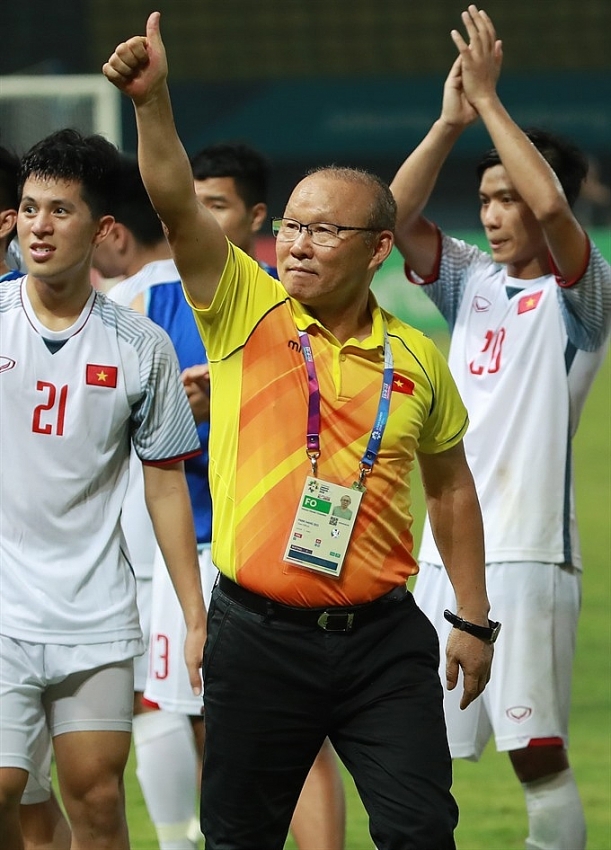 vietnam vs south korea clash of the coaches