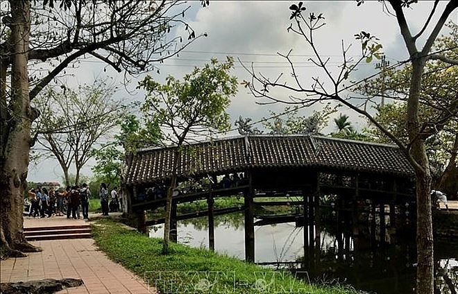 Thua Thien-Hue to hold monthly night fair at Thanh Toan bridge