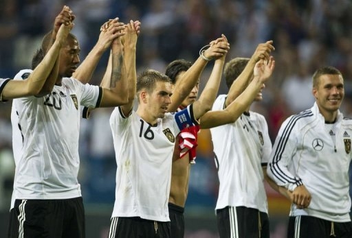 Germany lead Euro giants in qualifying for 2012