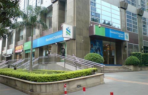 standard chartered offers online services