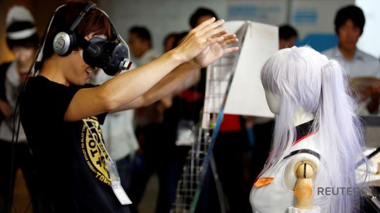 virtual reality in spotlight at tokyo game show