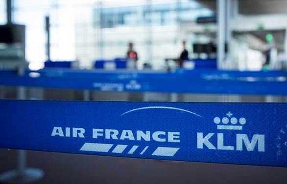 New Air France-KLM chief vows to invest half of salary in airline