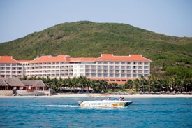Vinpearl Resort Nha Trang awarded Vietnam’s leading resort