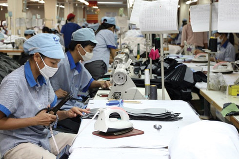 foreign investment in textile & garment sector falls hinh 0