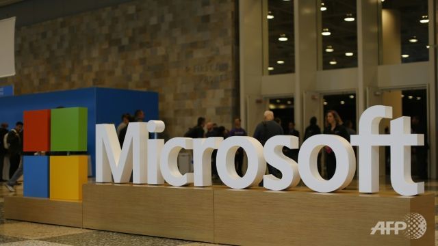 Cloud rise helps Microsoft top earnings expectations