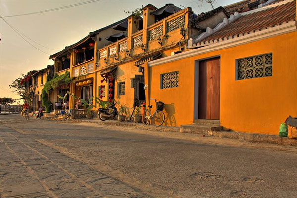 hoi an the yellow city of vietnam