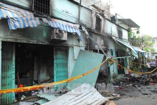 Fire kills two, injures four in HCM City