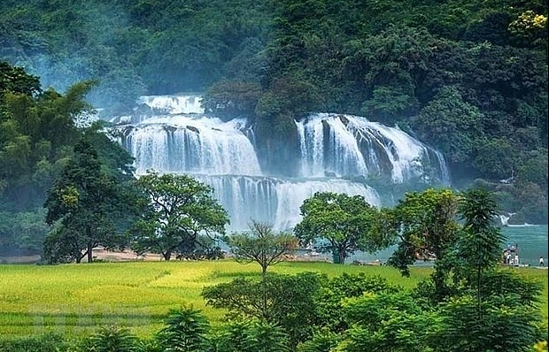 Ban Gioc waterfall festival kicks off in Cao Bang