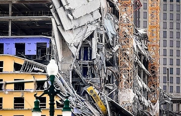 one dead 18 injured after hard rock hotel under construction collapses in new orleans