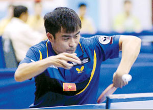 ho chi minh city kicks off golden racket tournament 2012