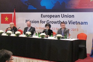 centre opening brings eu business delegation