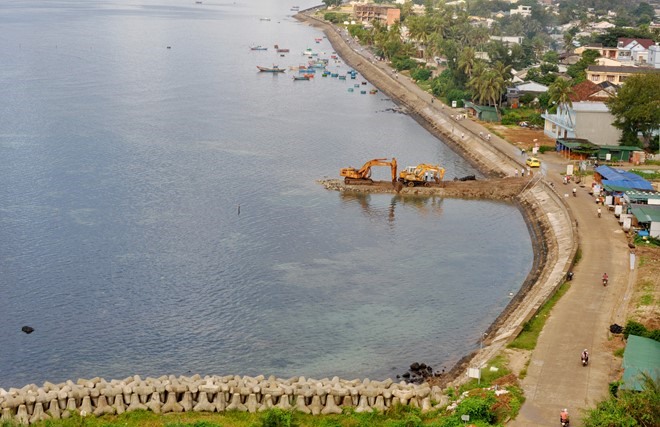 Lý Sơn begins construction of new $9 million tourism port