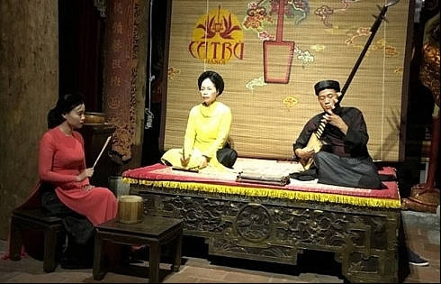 Hanoi promotes ceremonial singing