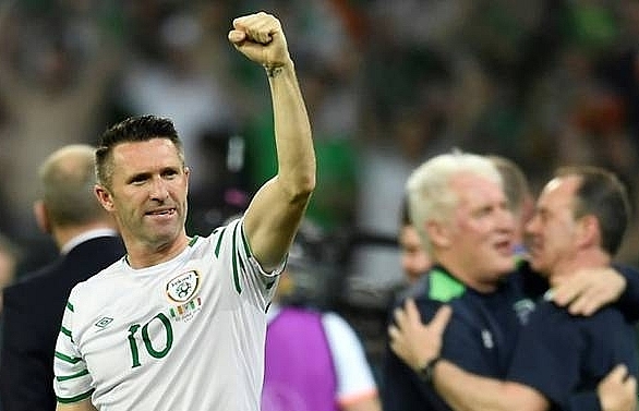 Ireland's icon Keane hangs up boots