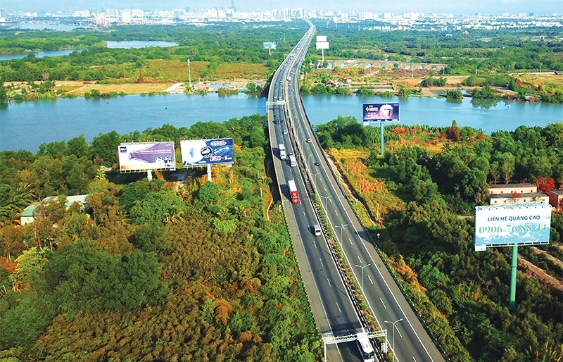 New expressways lift up interconnectivity