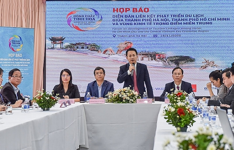 Hanoi to join tourism development forum with HCM City, central provinces