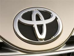 Toyota to pay $32.4 mln in extra fines over recalls
