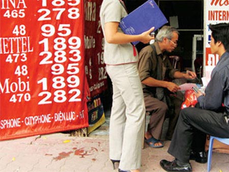 booming vietnam telecom industry expected to cool in 2011