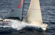 Supermaxis in neck-and-neck race to Hobart