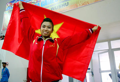 another female wushu athlete wins gold medal for vietnam