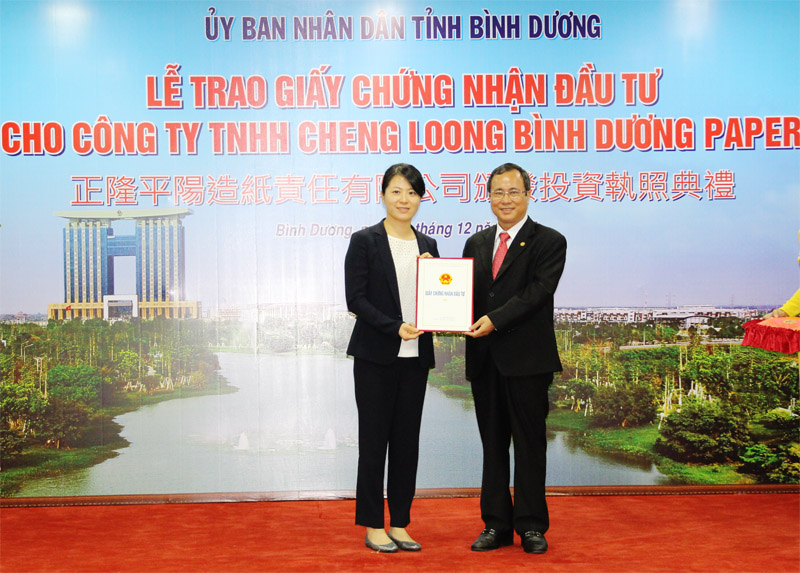 taiwanese packaging company to build 1 billion factory in vietnam