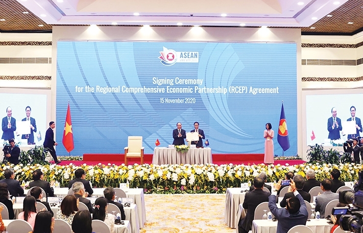A year of adjustment for Vietnam’s ASEAN plans