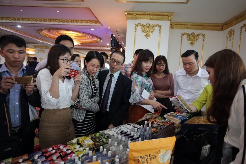 south korean food firm jooan holdings sets foot in vietnam