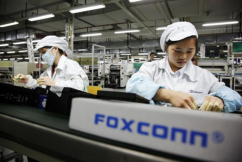 Foxconn to invest in television assembly factory in Quang Ninh