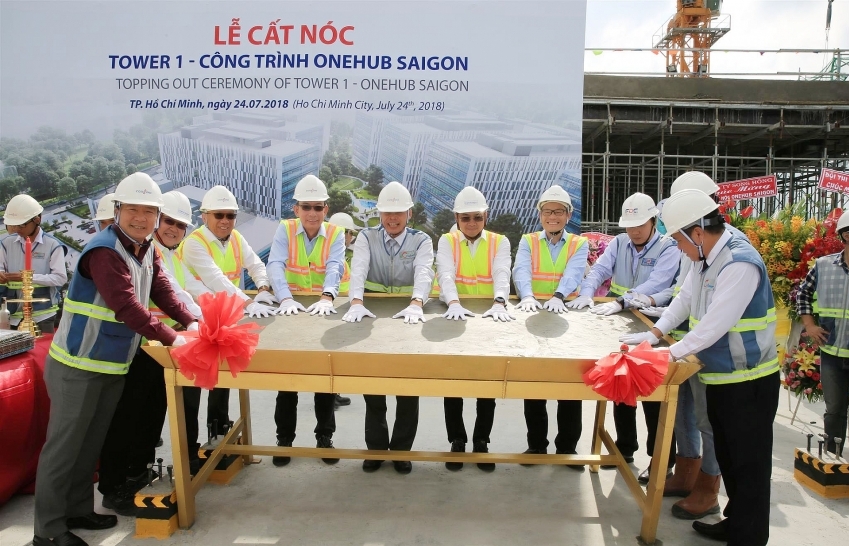 First LEED-certified office tower topped out of Tower 1 at OneHub Saigon