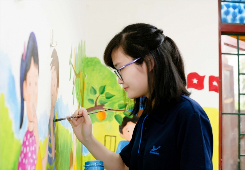 akzonobel supports education development in vietnam