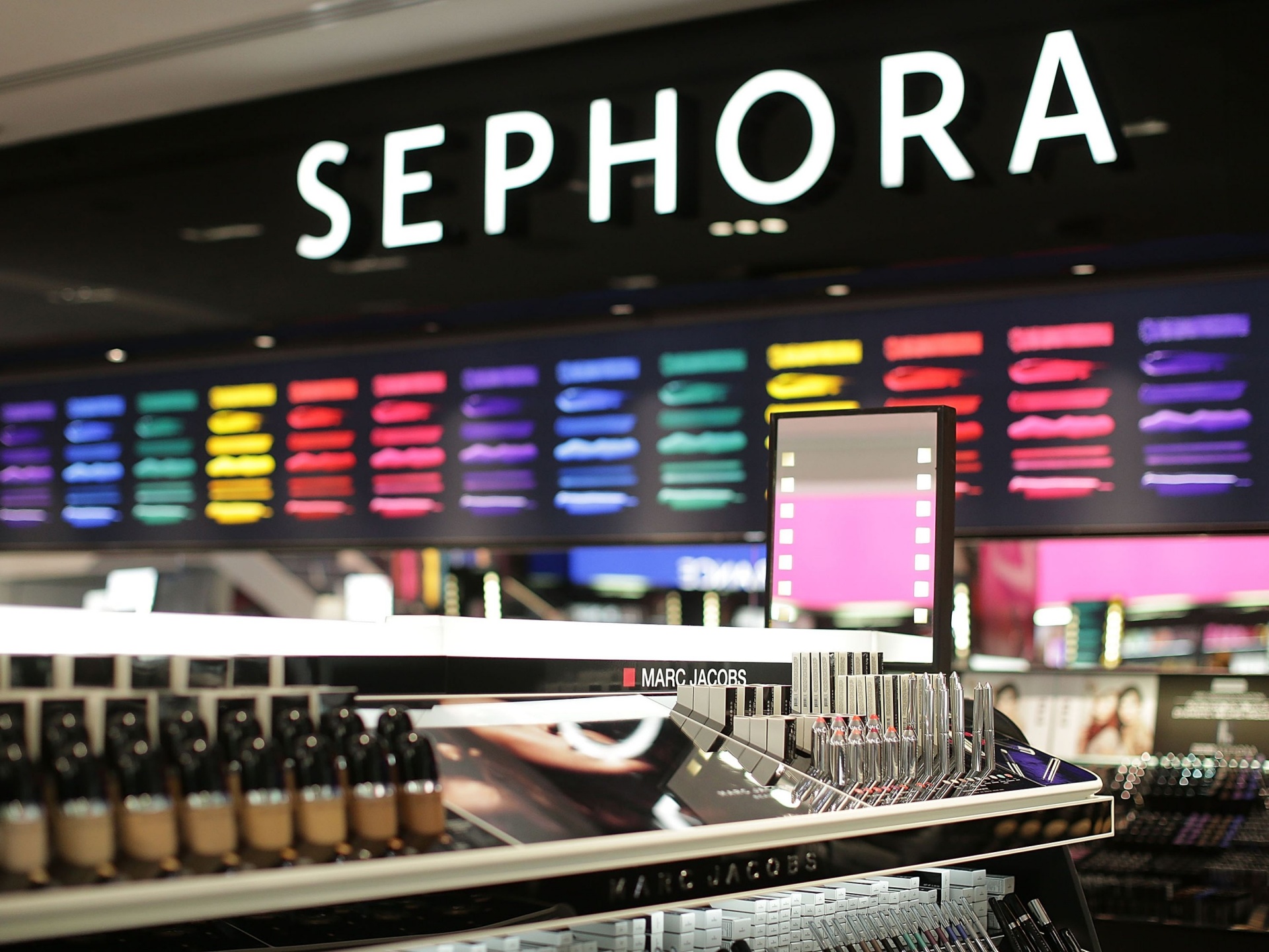 French cosmetics retailer Sephora enters Vietnam