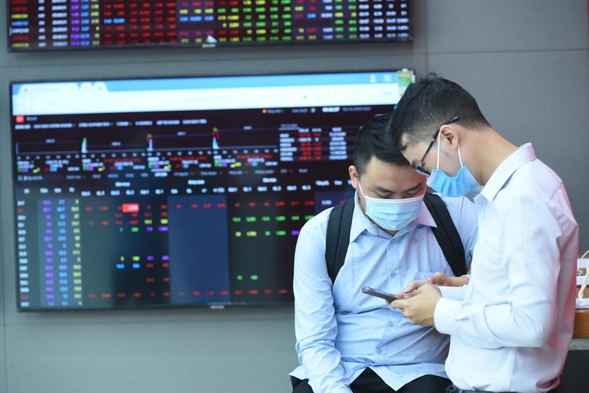 Vietnamese stock market to benefit from fast-paced vaccination in H2: PYN Elite