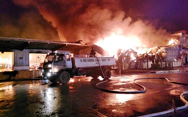 huge fire at 300 million texhong textile factory in quang ninh