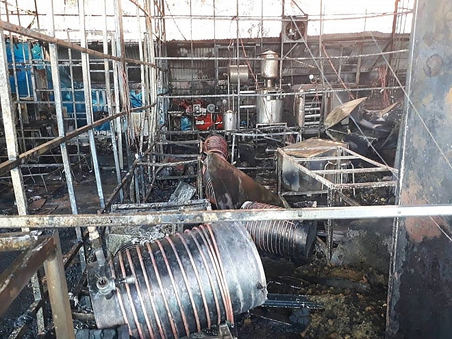 fire destroys 2000sqm factory of abc bakery