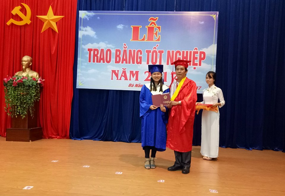 more than 300 job offers for fresh graduates from danang college of economics planning