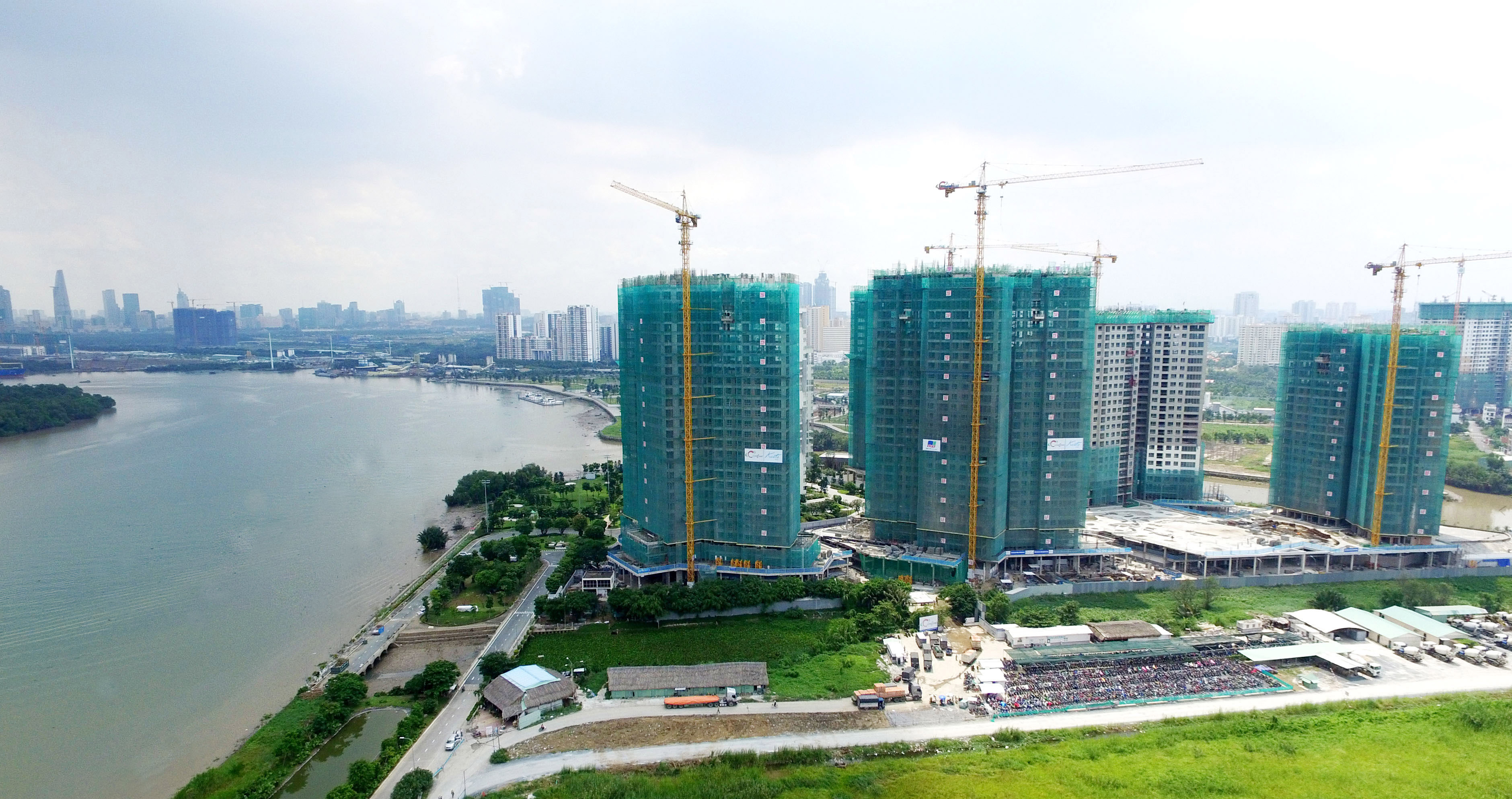 Phase II of Diamond Island officially topped-off