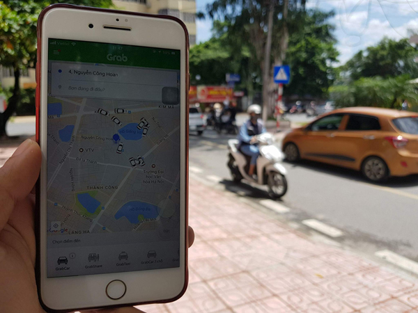 Uber and Grab drivers suddenly up to neck in tax arrears