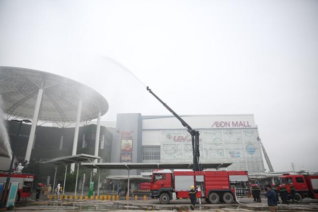 AEON Mall Long Bien conducts successful fire drill