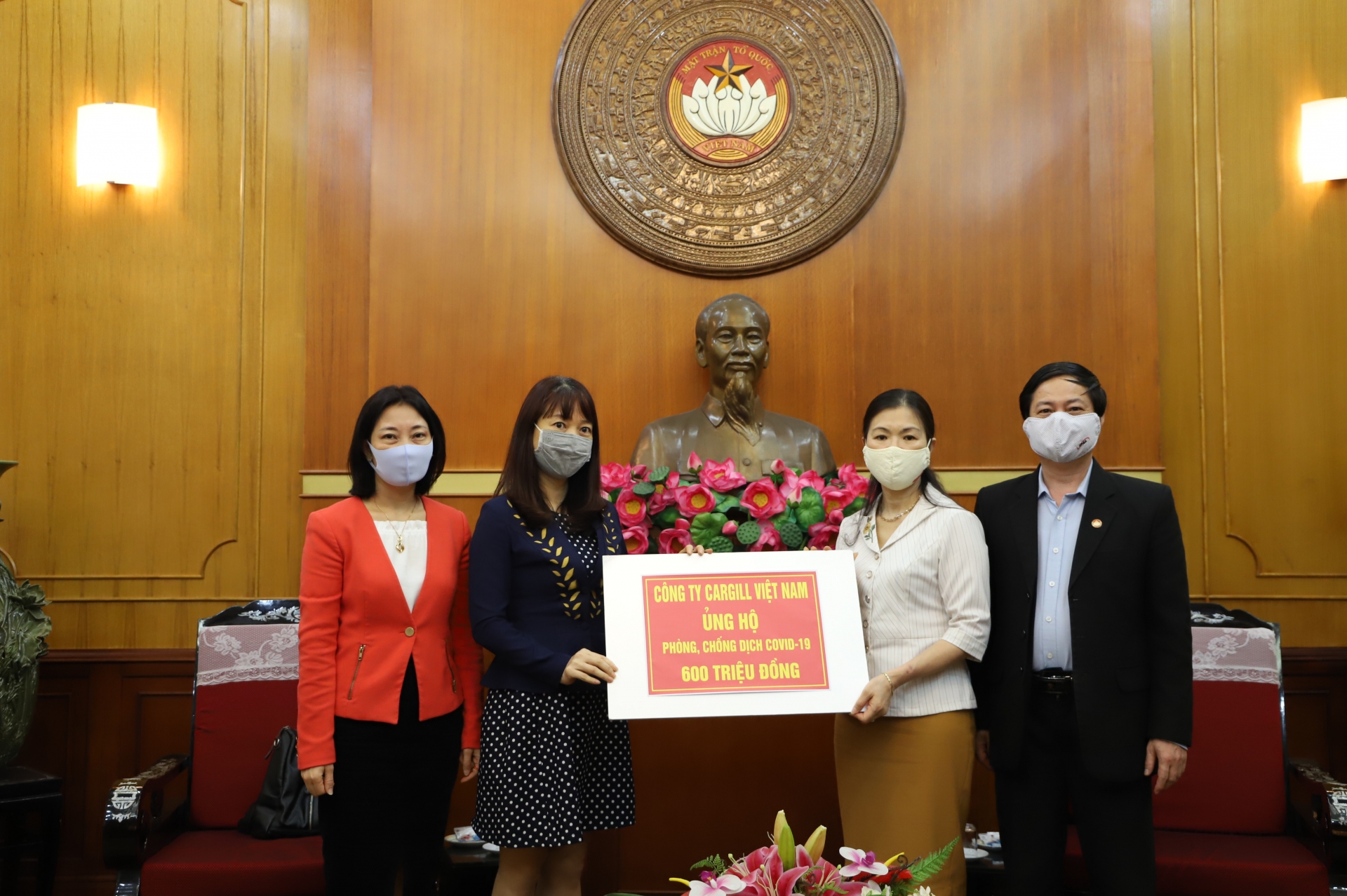 Cargill supports Vietnam's fight against COVID-19