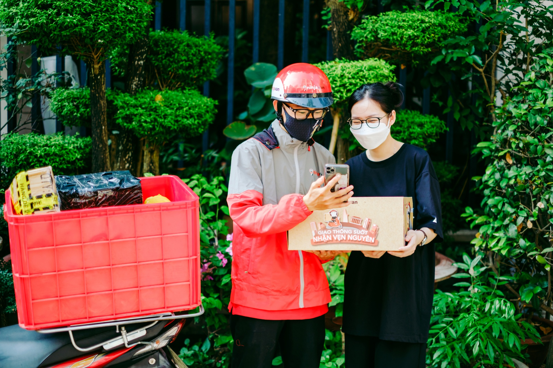 How can e-commerce and e-logistics in Vietnam escalate in 2022?