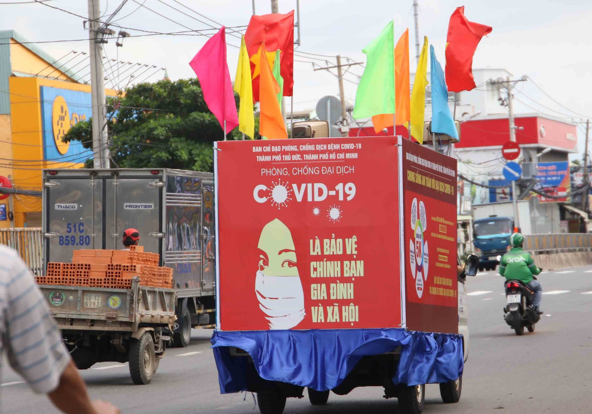 85,500 businesses across Vietnam knocked out by COVID-19
