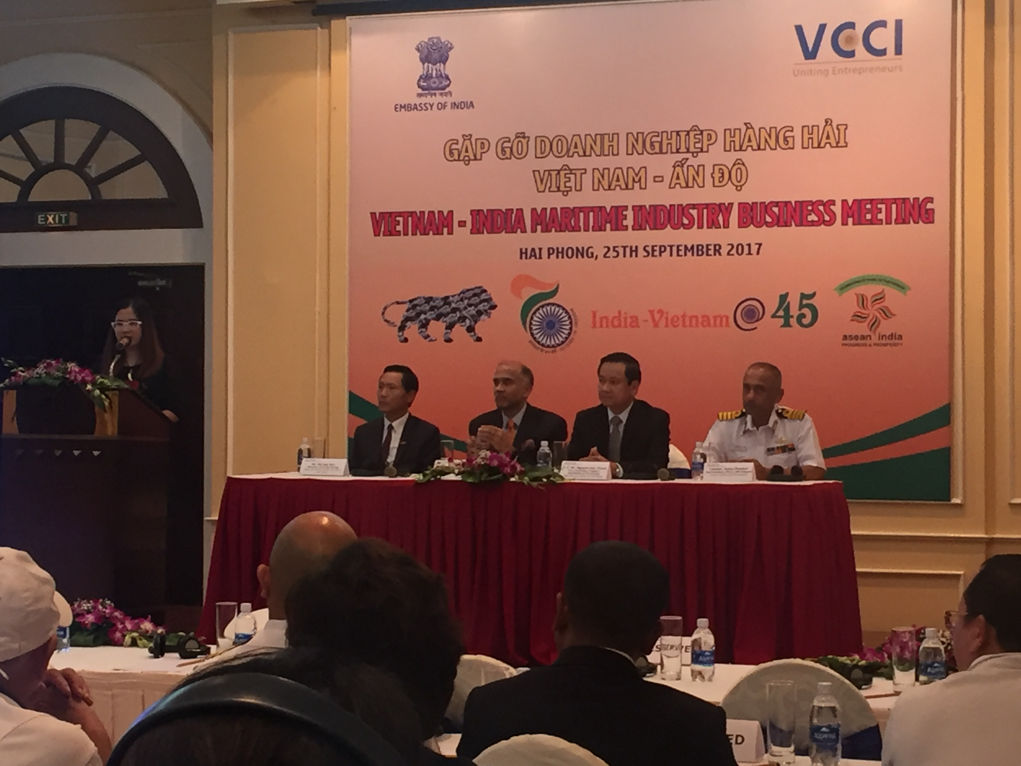 vietnam and india step up cooperation in shipbuilding