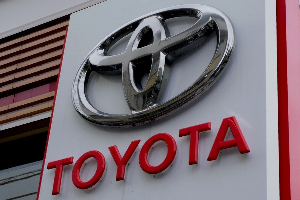 The logo of Japan’s Toyota Motor is displayed at a car showroom in Tokyo on August 4, 2022. Kazuhiro NOGI / AFP