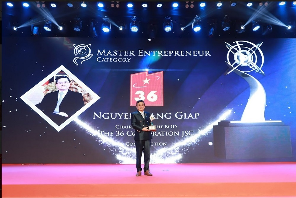 Chairman of 36 Corporation honoured at Asia-Pacific Entrepreneur Award 2021