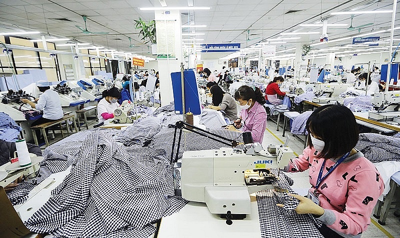 Garments and textile heads demand assistance