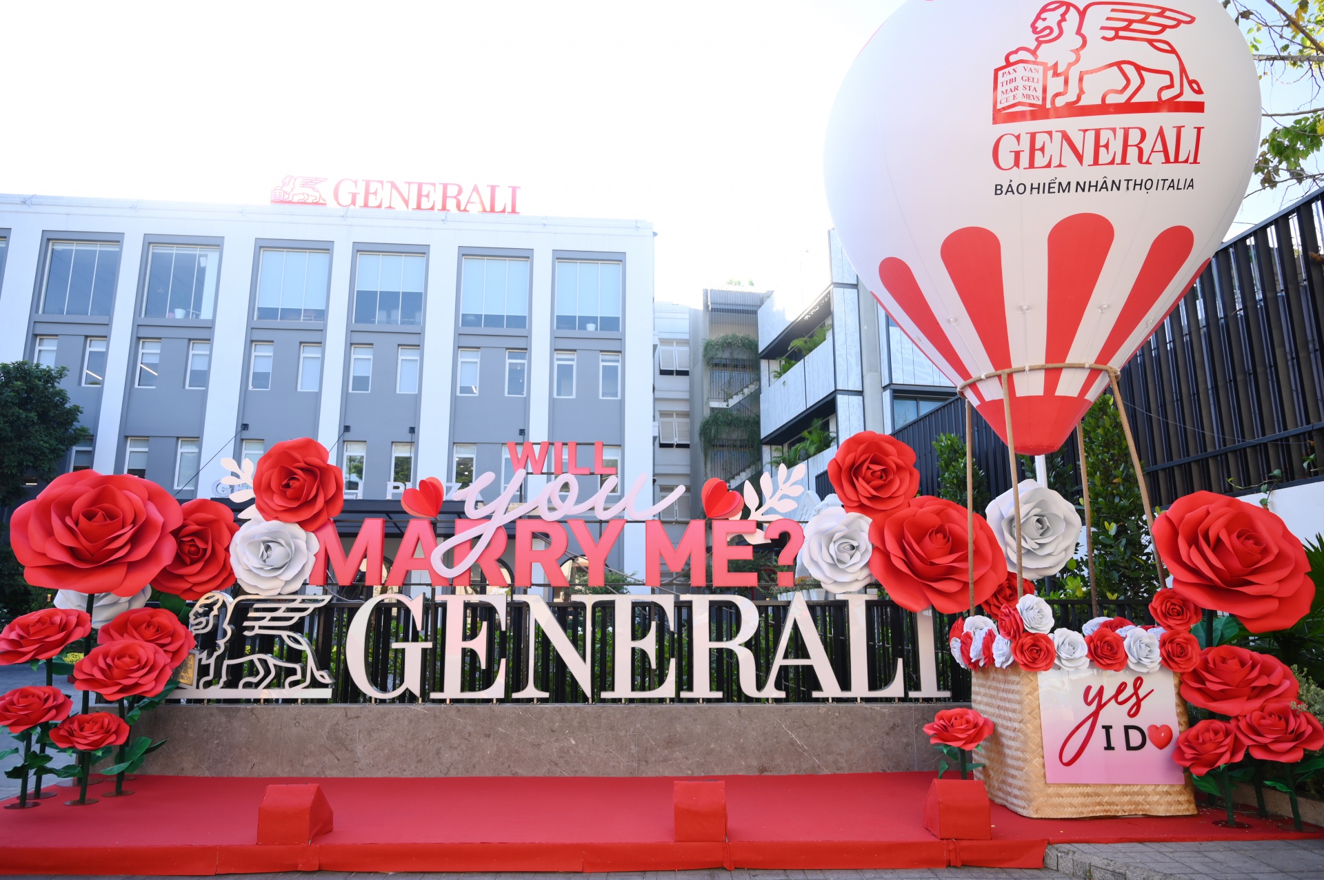 Generali Vietnam shining at the Insurance Asia Awards 2022