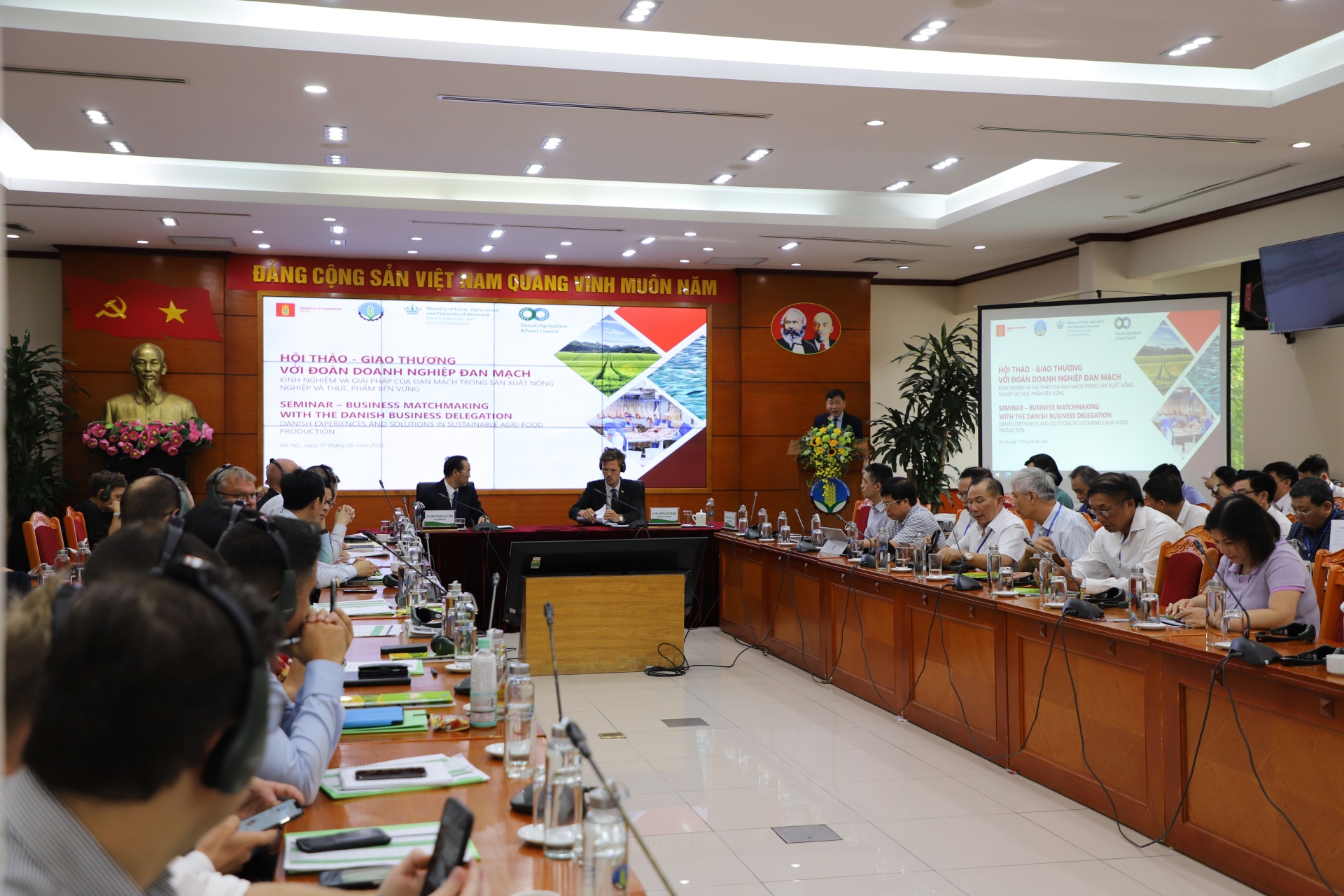 Denmark and Vietnam strengthen cooperation in agri-food